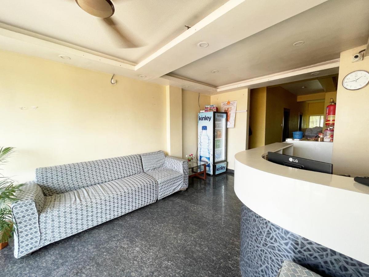 Hotel Golden Wave Puri Eksteriør billede