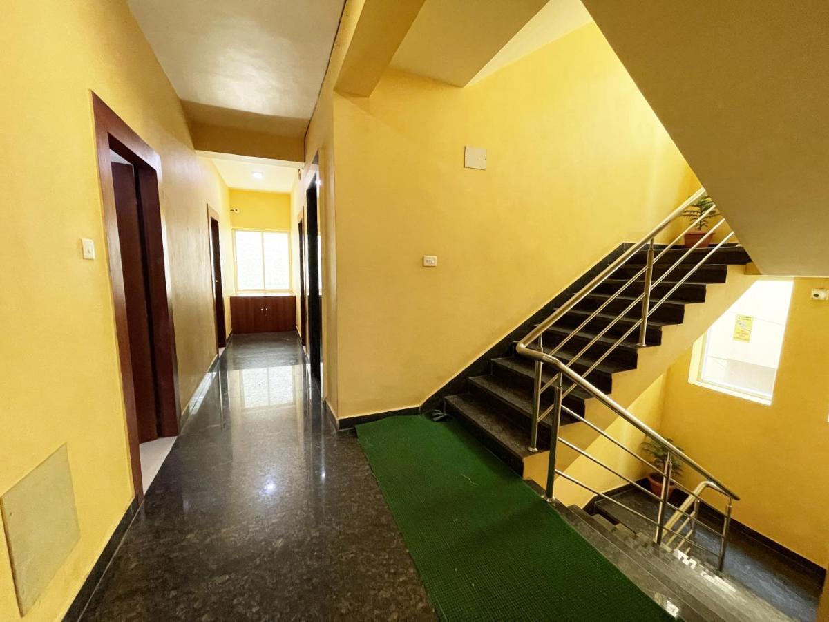 Hotel Golden Wave Puri Eksteriør billede